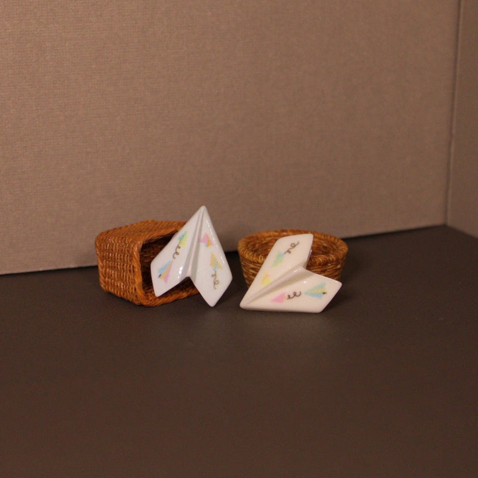 Paper Plane Coverminder